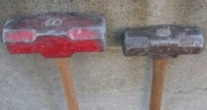 Adolescente mata pai com golpes de marreta após ver mãe ser agredida