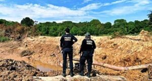 Polícia Federal desarticula esquema de extração ilegal de minérios e crimes ambientais em Várzea, na Paraíba